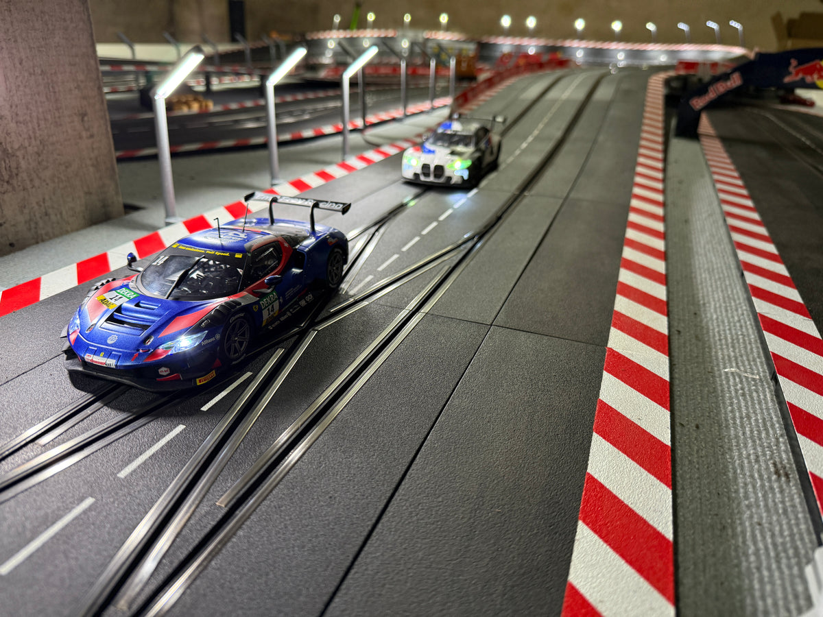 Slotcar Carrera COB-LED Bahnbeleuchtung Flutlicht 10x für Rennbahn-Dekoration Bahndeko Modellbau Slot Car Diorama 124 132