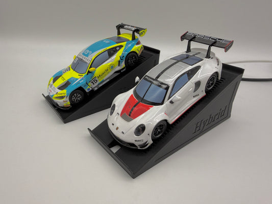 Carrera Hybrid 1:50 Ladestation 2x für USB-Kabel - Rennbahn-Dekoration Stand Ständer Tankstelle