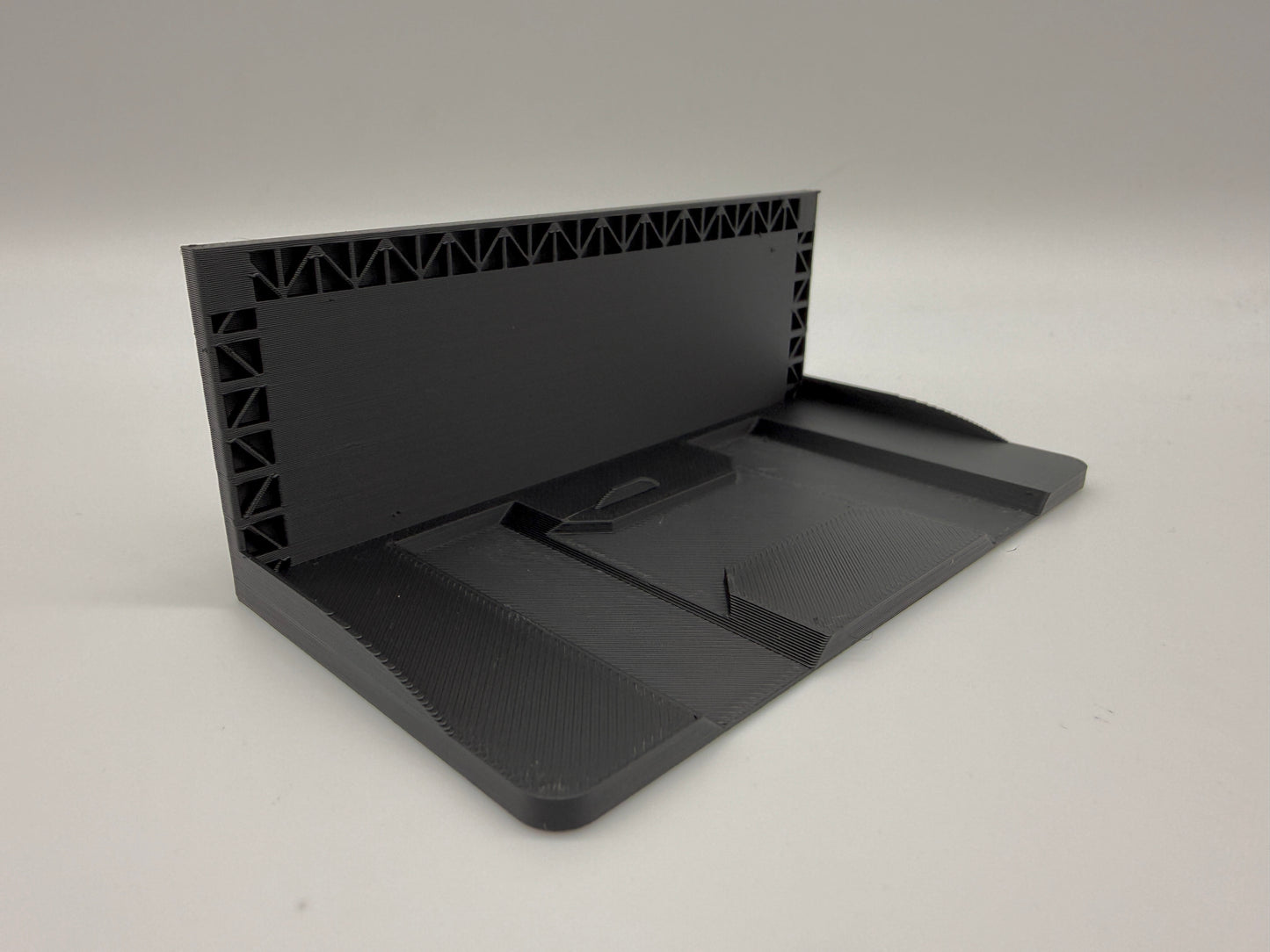 Carrera Hybrid 1:50 Auto Car Stand Ständer 2x Display für Skadis Lochplatte der Firma Ikea