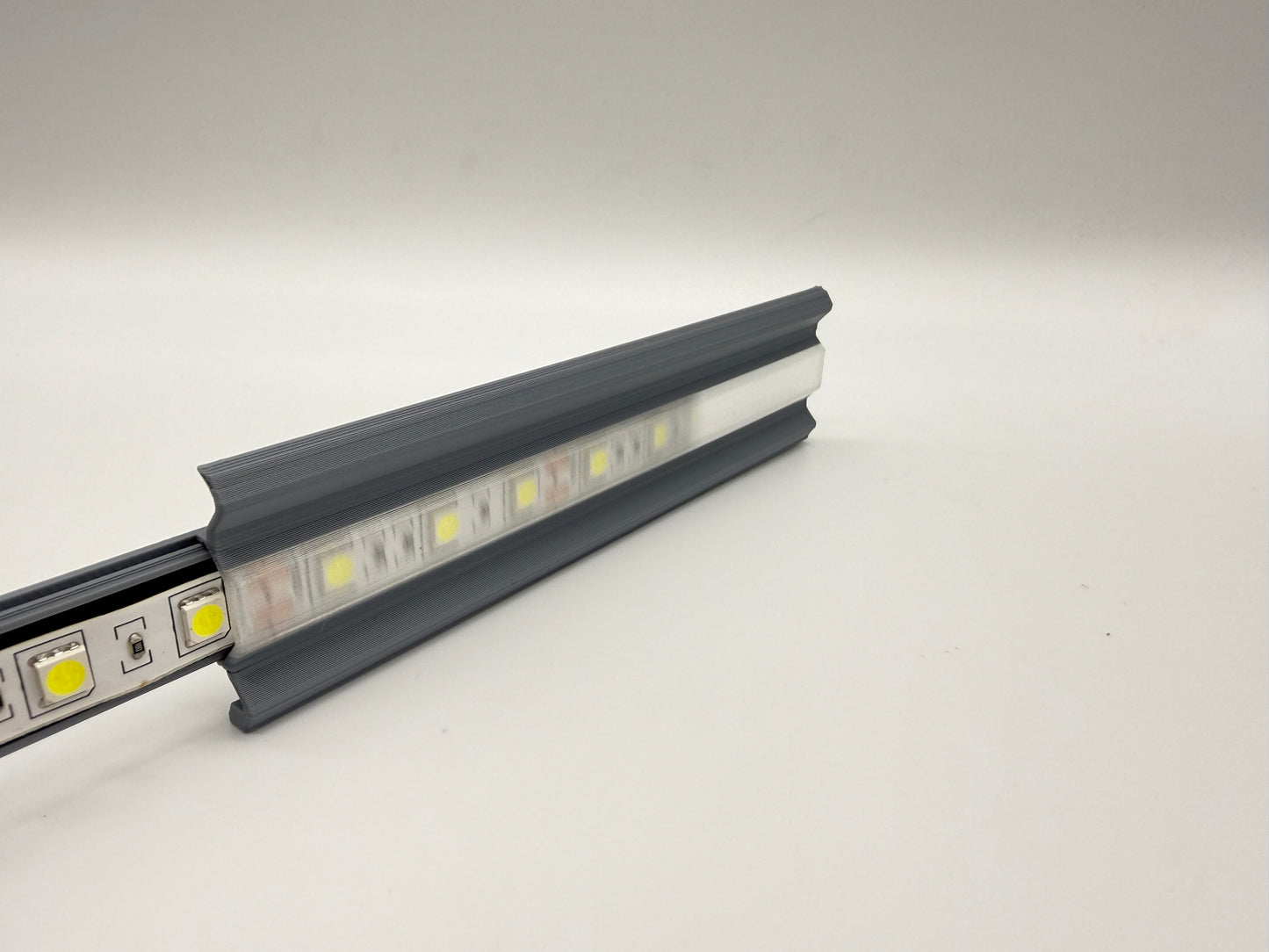 Slotcar Carrera Leitplanke Schutzplanke 1m Bande für LED Beleuchtung Rennbahn-Dekoration Bahndeko Modellbau Slot Car Diorama 124 132