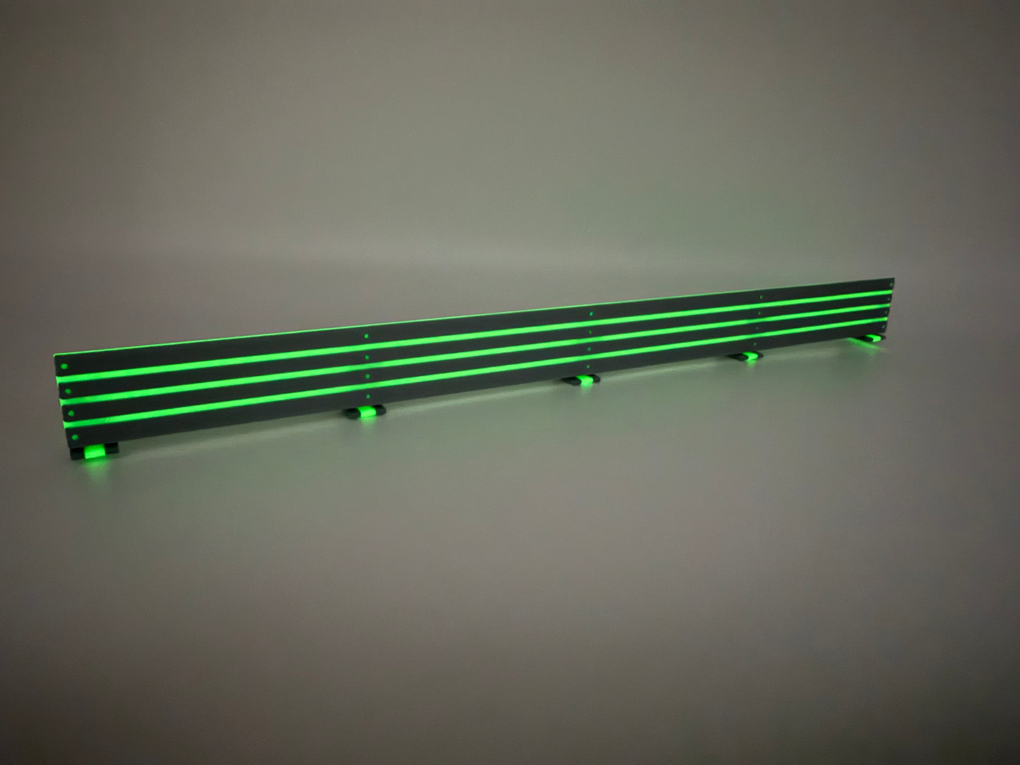 Carrera Hybrid 1:50 Leitplanke Flex Glow in the Dark 4x Rennbahn-Dekoration Deko Diorama Boxenmauer Absperrung