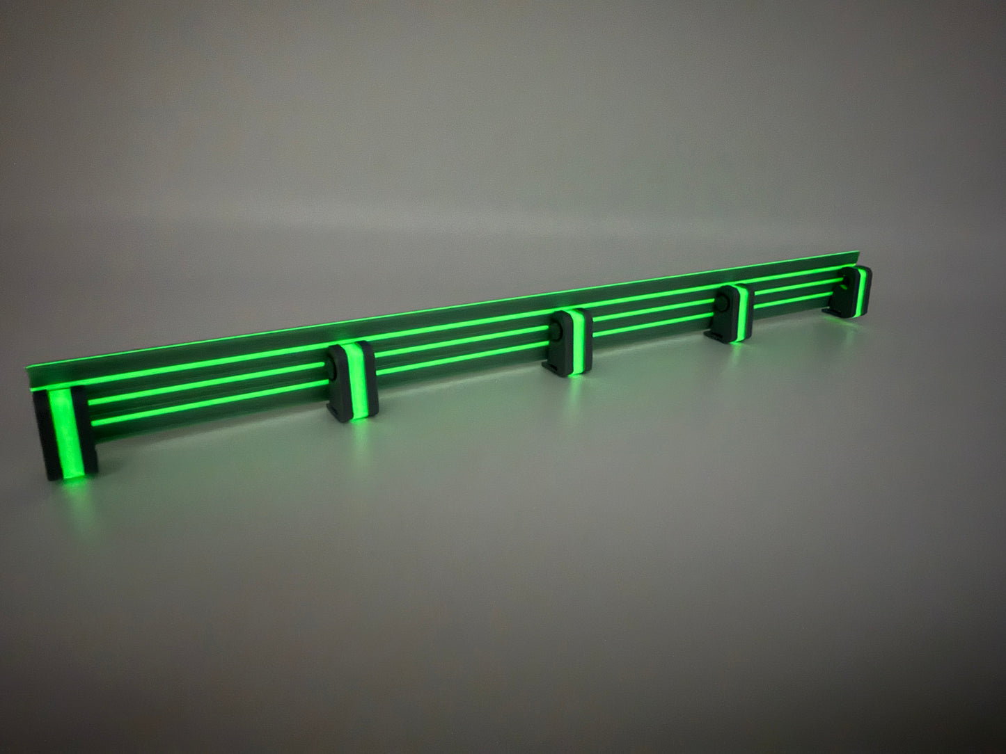 Carrera Hybrid 1:50 Leitplanke Flex Glow in the Dark 4x Rennbahn-Dekoration Deko Diorama Boxenmauer Absperrung
