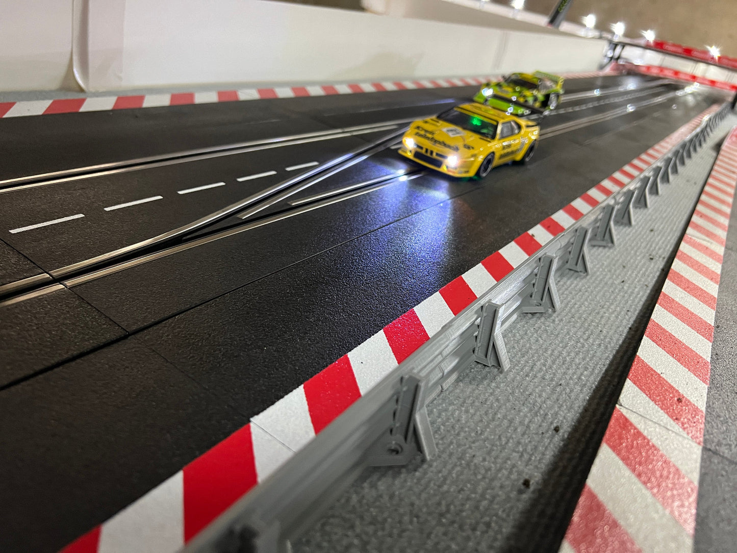 Slotcar Carrera Werbebande 124 132 Rennbahn-Dekoration Bahndeko Carrera Digital Slot Car Deko Diorama Schild Werbebande-Leitplanke 10x