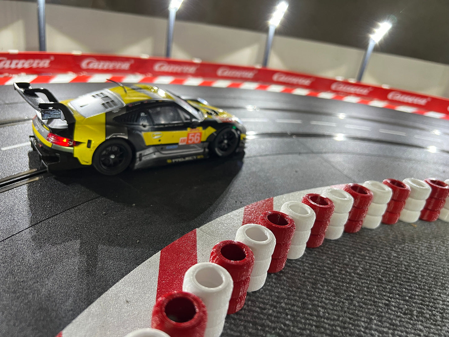 Slot Car Carrera Reifenstapel 124 132 Rennbahn-Dekoration Bahndeko Modellbau Diorama Slotcar Absperrung 20x