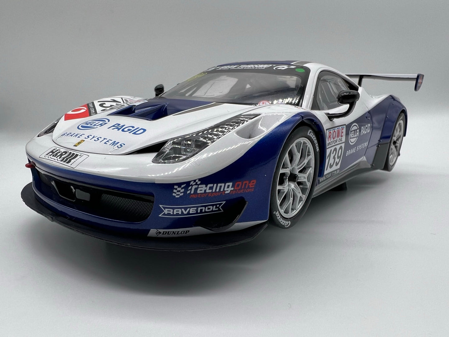 Slotcar Carrera 1:24 124 Auto Car Stand Ständer Display 10x Bahndekoration Rennbahn-Dekoration Slot Car