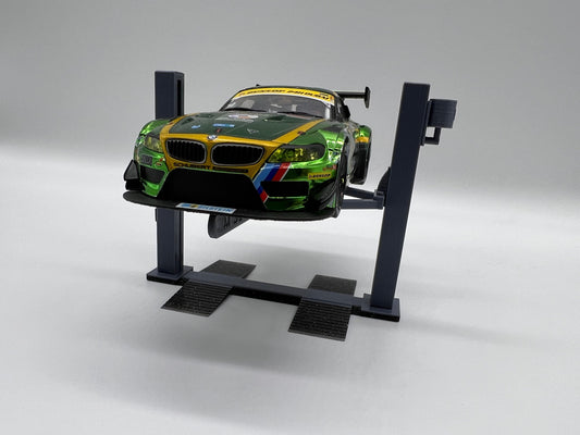 Slotcar Carrera Bausatz Hebebühne Lift Wagenheber Rennbahn-Dekoration Diorama Modellbau Slot Car Display Ständer 132 1:32