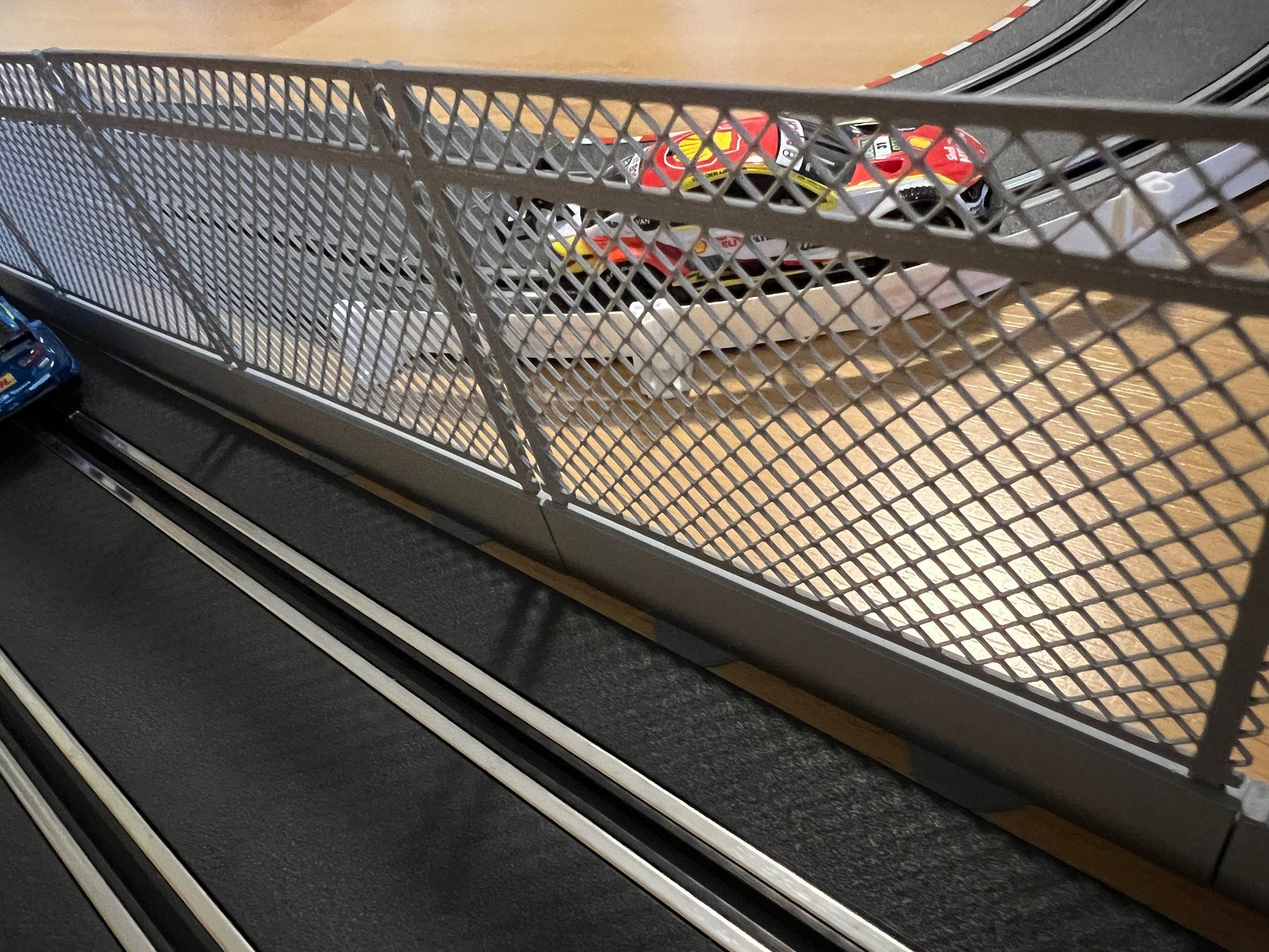 Slot Car Carrera Digital 143 Carrera Go Fangzaun Set 1:43 Rennbahn-Dekoration SlotCar Deko Diorama Drift Sturmkind Boxenmauer 5x