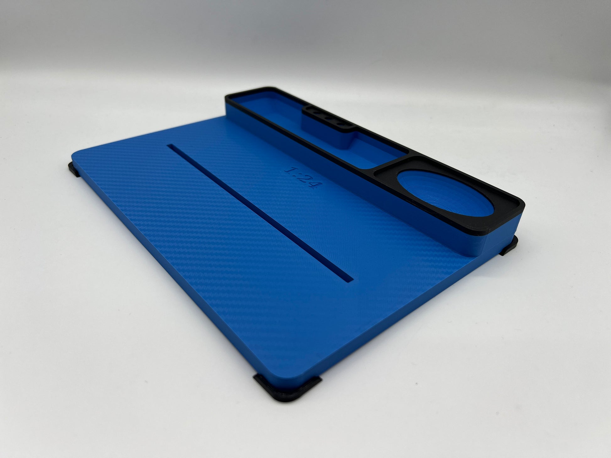Slotcar Montageplatz für 1:24 Carrera Digital Auto Aufsteller Halter Stand Ständer Slot Car Montageplatte Diorama 124 BRM
